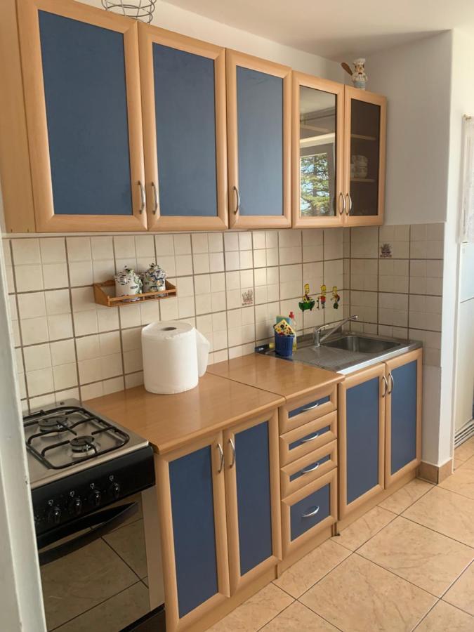 Sanela- Apartman Za Bezbrizan Odmor Crikvenica Exteriör bild
